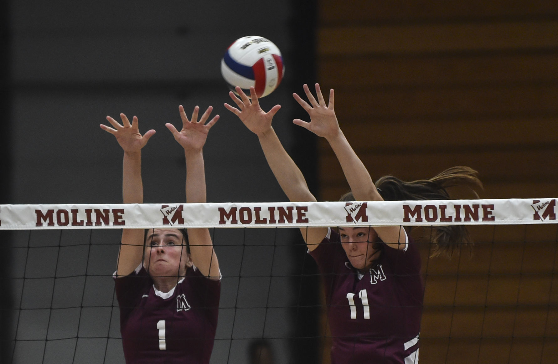 091318-ut-moline-vb-09a.jpg